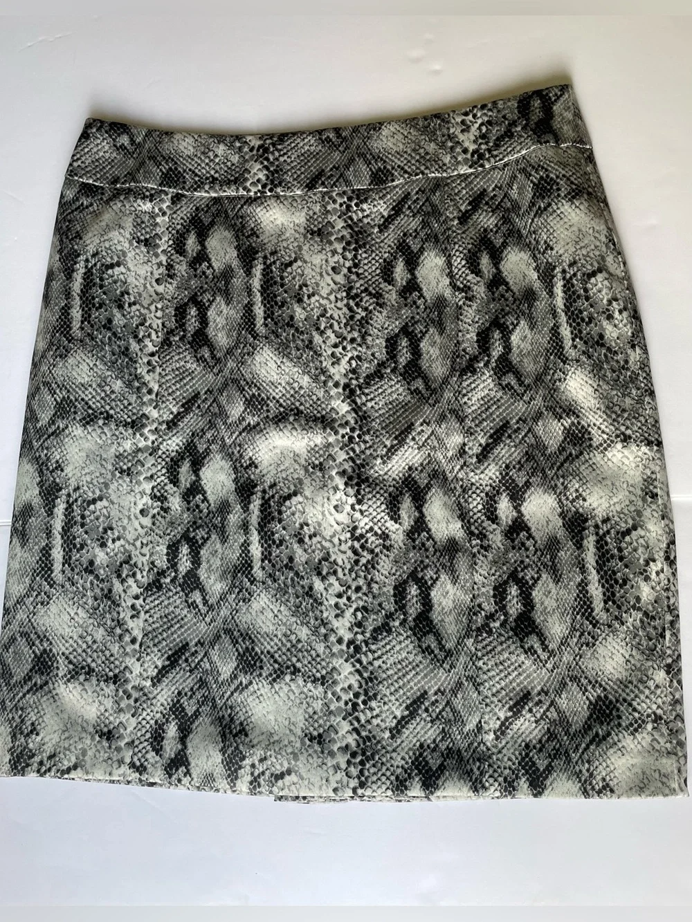 New York & Company Black & Gray Snake-Print Pencil Mini Skirt size 14 Office